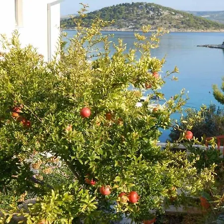 In With Sea View, Balcony, Air Conditioning, Wifi 5150-3 Appartement Ražanj