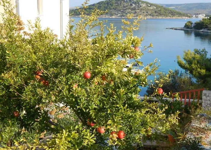 In With Sea View, Balcony, Air Conditioning, Wifi 5150-3 Apartmán Ražanj