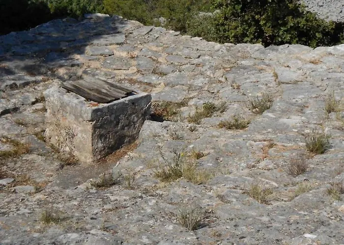 Apartmán In With Sea View, Balcony, Air Conditioning, Wifi 5150-3 *