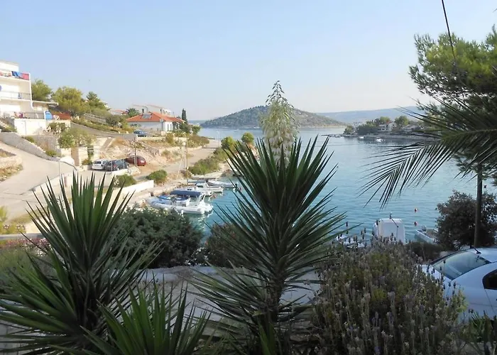 Apartmán In With Sea View, Balcony, Air Conditioning, Wifi 5150-3 Ražanj